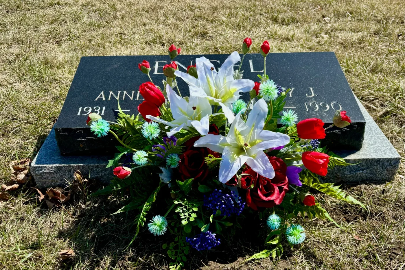 Faux Graveside Arrangement